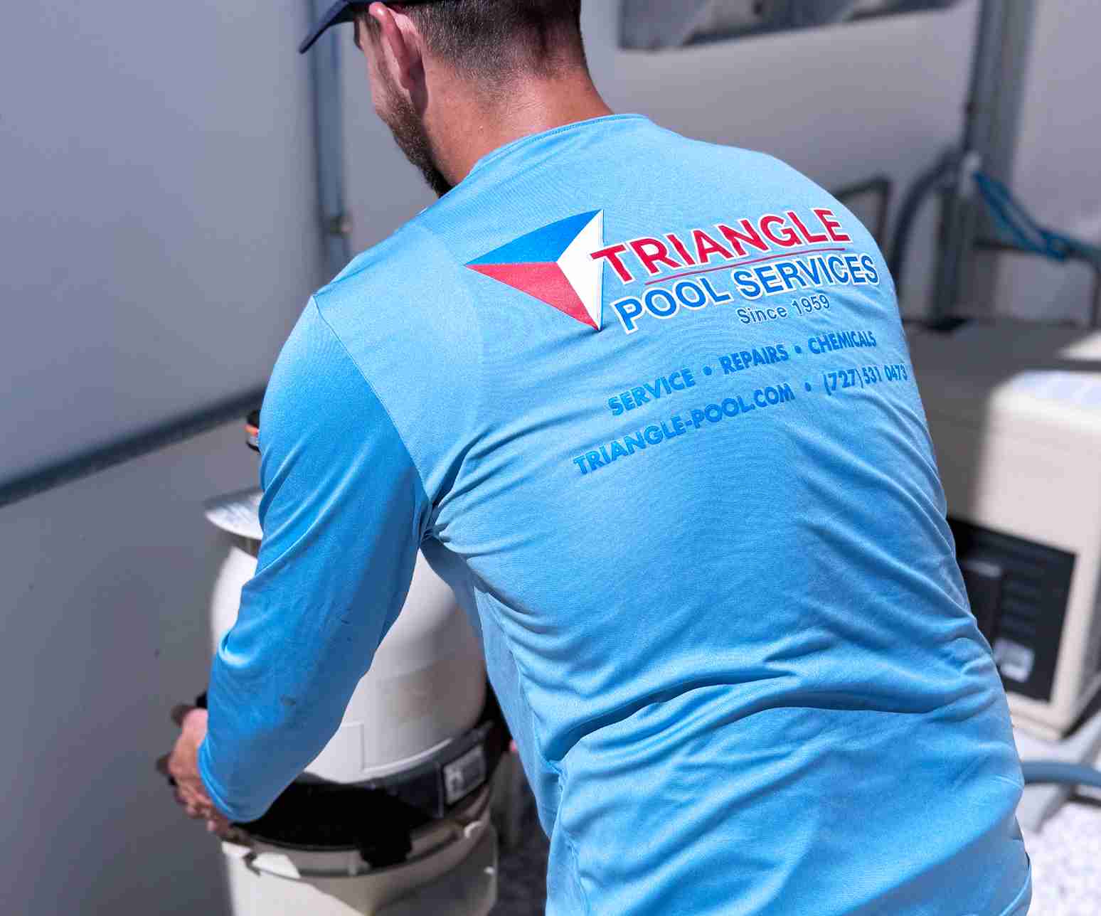 TRIANGE POOLS 009
